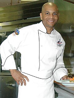 2020 SEATTLE - NC-1002TVICCBK Chef Coat in White